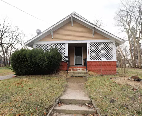 1826 Dakota, Flint, MI 48506