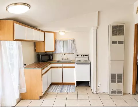 Kitchen - 4215 Oak Flts, Harrison, MI 48625 photo 1 of 3