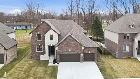 50170 Kapalua, Macomb, MI 48042