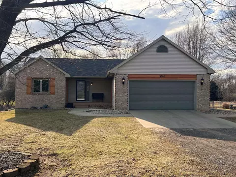 4740 S Francis, Saint Johns, MI 48879