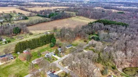 View/Area - 1616 Mitchell, Adrian, MI 49221 photo 2 of 4