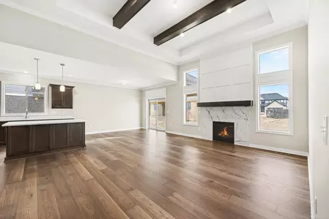 Living - 56663 Via Nesso, Macomb, MI 48042 photo 2 of 5