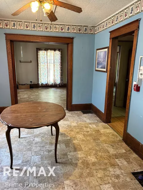 Dining - 626 E 2nd, Flint, MI 48503 photo 2 of 2