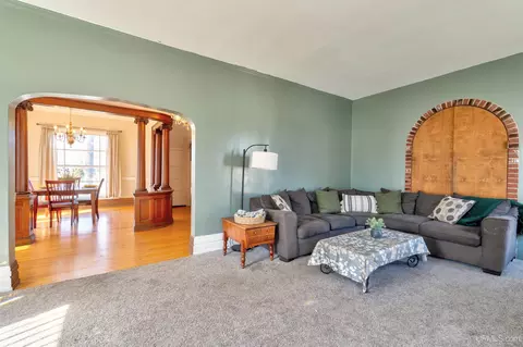 Living - 705 S 10th, Escanaba, MI 49829 photo 2 of 3