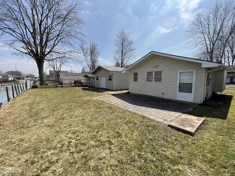 Exterior - 800 Ruskin, Algonac, MI 48001 photo 3 of 4