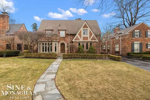 122 Moran, Grosse Pointe Farms, MI 48236