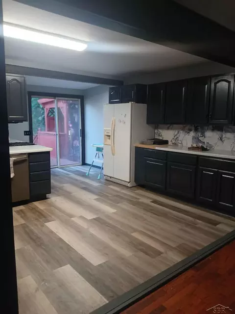 326 Burroughs, Flint, MI 48507 photo 6