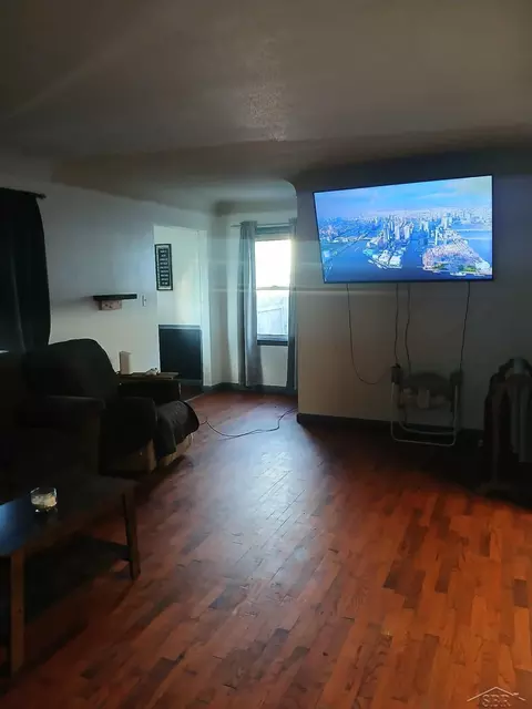 326 Burroughs, Flint, MI 48507 photo 2