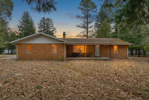 3455 Lakeshore, Lexington, MI 48450