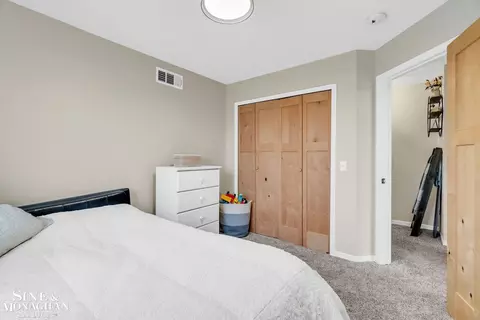 Bedroom - 354 Pheasant, Capac, MI 48014 photo 4 of 7