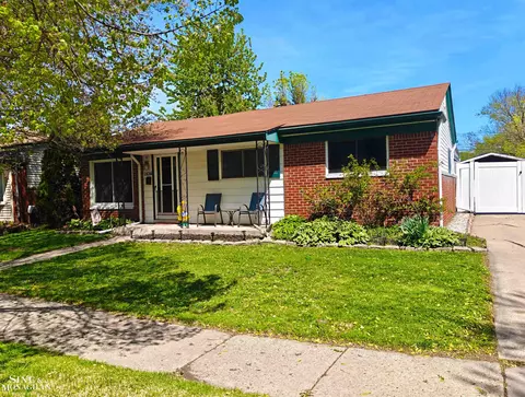 28300 Roy, Saint Clair Shores, MI 48081