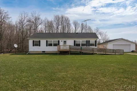 4291 Waldron Rd, North Adams, MI 49262