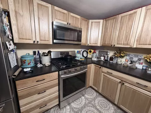Kitchen - 6567 Swallow, Harrison, MI 48625 photo 3 of 5