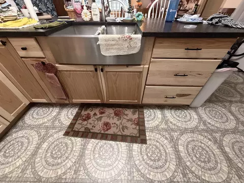 Kitchen - 6567 Swallow, Harrison, MI 48625 photo 5 of 5