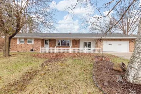 2798 E Munger, Tecumseh, MI 49286