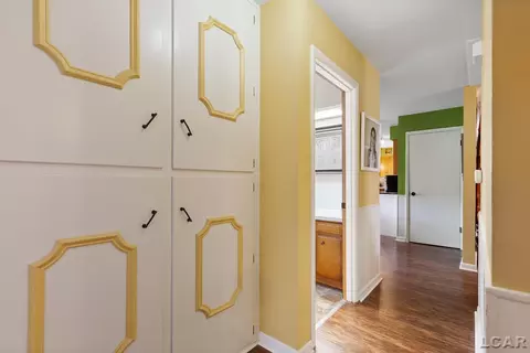 Entry Way - 2798 E Munger, Tecumseh, MI 49286 photo 2 of 2