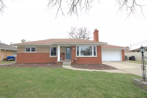 20906 Thiele, Saint Clair Shores, MI 48081