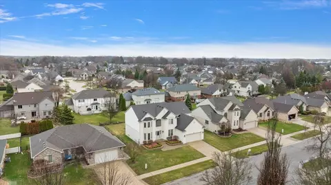 View/Area - 49312 Walnut Crk, Macomb, MI 48044 photo 3 of 6