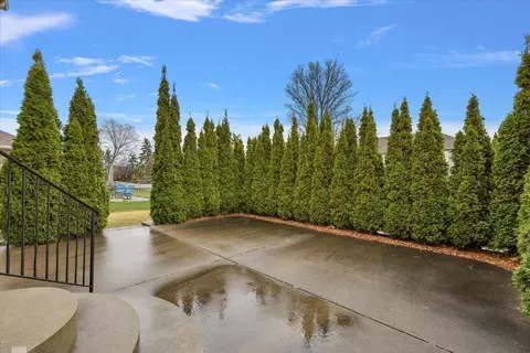 Exterior - 49312 Walnut Crk, Macomb, MI 48044 photo 6 of 7