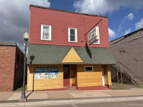 208 S Sophie, Bessemer, MI 49911