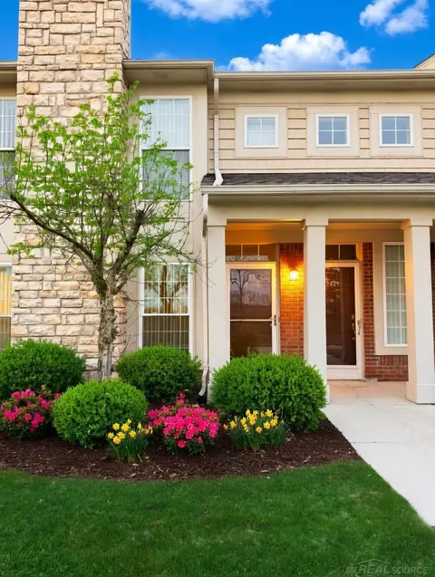 52149 Naugatuck, Macomb, MI 48042