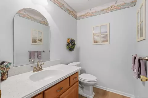 Bath - 49575 Willowood, Macomb, MI 48044 photo 1 of 4