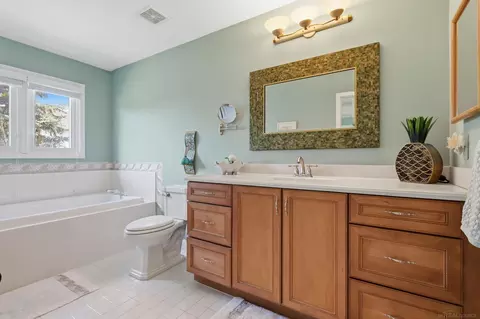 Bath - 49575 Willowood, Macomb, MI 48044 photo 3 of 4