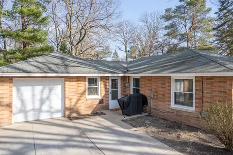 5000 Perrine, Midland, MI 48640