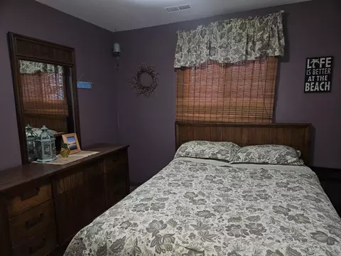 Bedroom - 6471 Birch, Harrison, MI 48625 photo 2 of 4