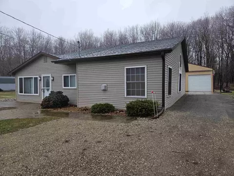 6471 Birch, Harrison, MI 48625