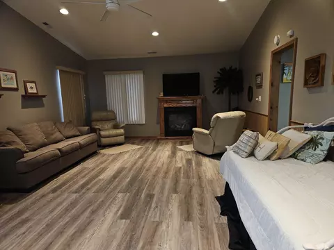 Living - 6471 Birch, Harrison, MI 48625 photo 2 of 6