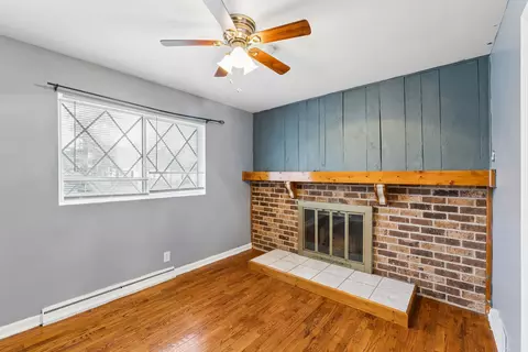 Living - 720 Algonquin, Flint, MI 48507 photo 5 of 5