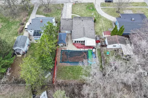 View/Area - 720 Algonquin, Flint, MI 48507 photo 3 of 5