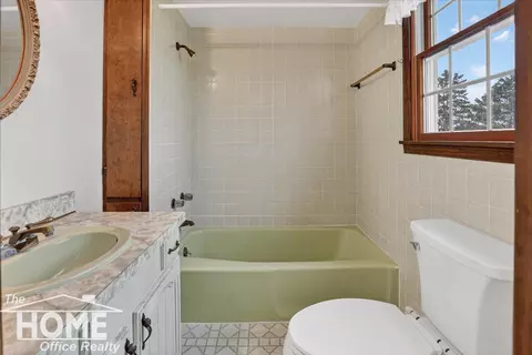 Bath - 4141 Copas, Owosso, MI 48867 photo 2 of 5