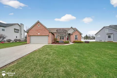 5459 Aspen, Grand Blanc, MI 48439
