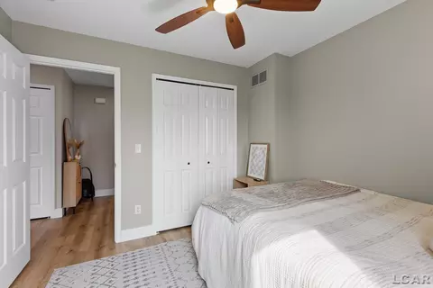 Bedroom - 3160 Crabtree, Tecumseh, MI 49286 photo 4 of 5