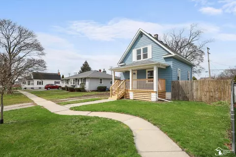 Exterior - 537 Maple, Monroe, MI 48162 photo 1 of 9