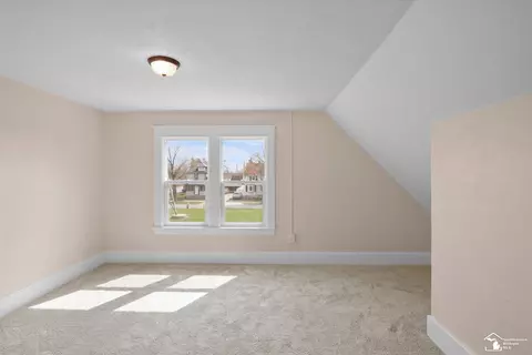 Bedroom - 537 Maple, Monroe, MI 48162 photo 1 of 2