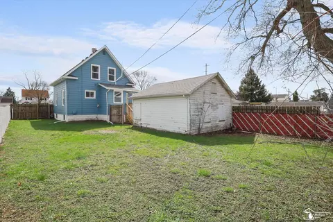 Exterior - 537 Maple, Monroe, MI 48162 photo 6 of 9