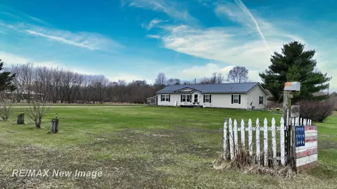 355 Carpenter, Fostoria, MI 48435