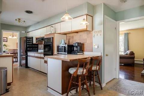Kitchen - 1270 E Oregon, Adrian, MI 49221 photo 1 of 5