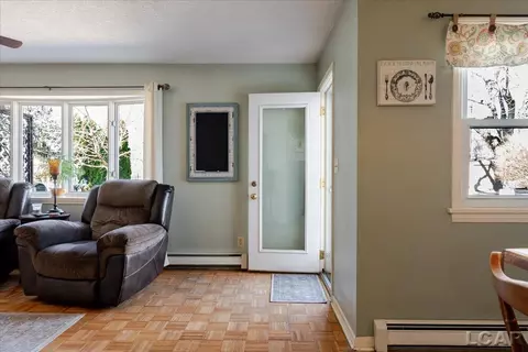 Entry Way - 1270 E Oregon, Adrian, MI 49221 photo 6 of 6