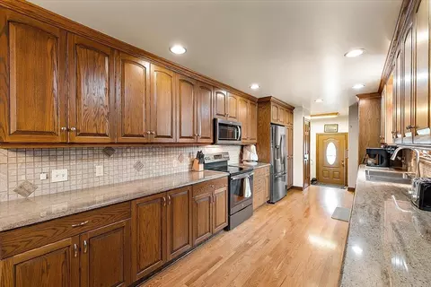 Kitchen - 4354 Dutcher, Akron, MI 48701 photo 3 of 4