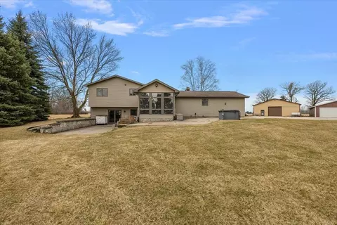 Exterior - 4354 Dutcher, Akron, MI 48701 photo 7 of 16