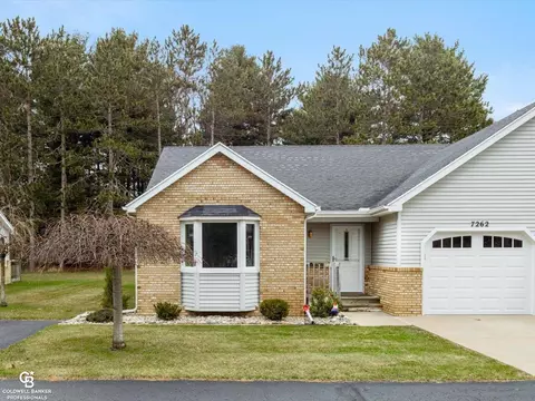 7262 Lakeshore, Lakeport, MI 48059