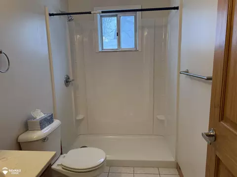 619 Monroe, Mount Morris, MI 48458 photo 6