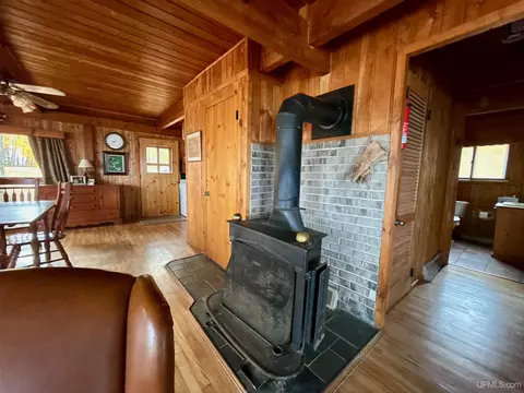 Entry Way - 18919 W Needle Pointe, Germfask, MI 49836 photo 1 of 3