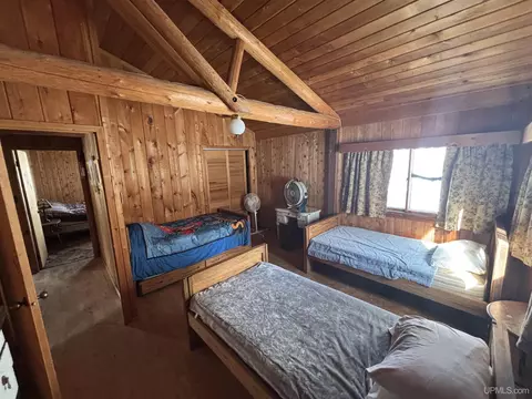 Bedroom - 18919 W Needle Pointe, Germfask, MI 49836 photo 7 of 9