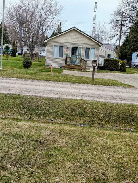 7295 Aspen, Lexington, MI 48450