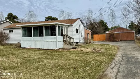 1395 Aiken, Owosso, MI 48867